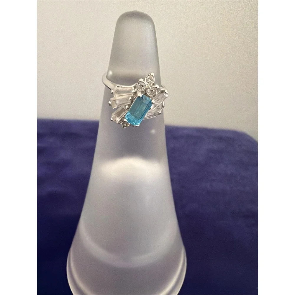 Vintage Art Deco Blue Topaz Clear Glass Silver Tone 7.5
